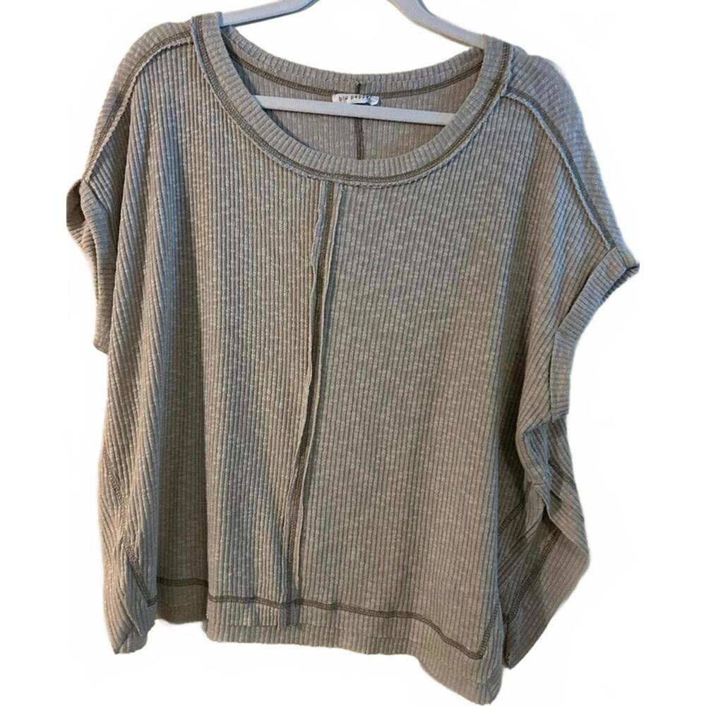 Blu Pepper Gray Ribbed Hoodie size M